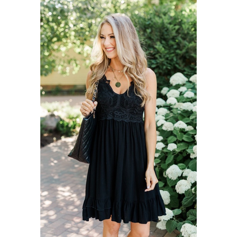 Catching Feelings Ruffle Lace Dress- Black