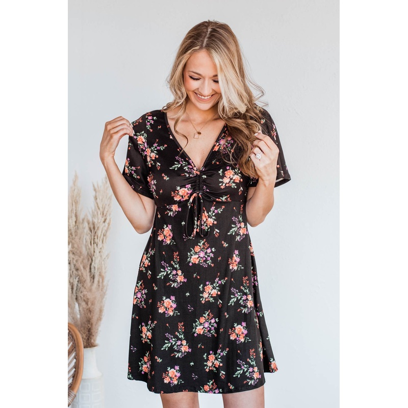 Picking Daisies Floral Dress- Black