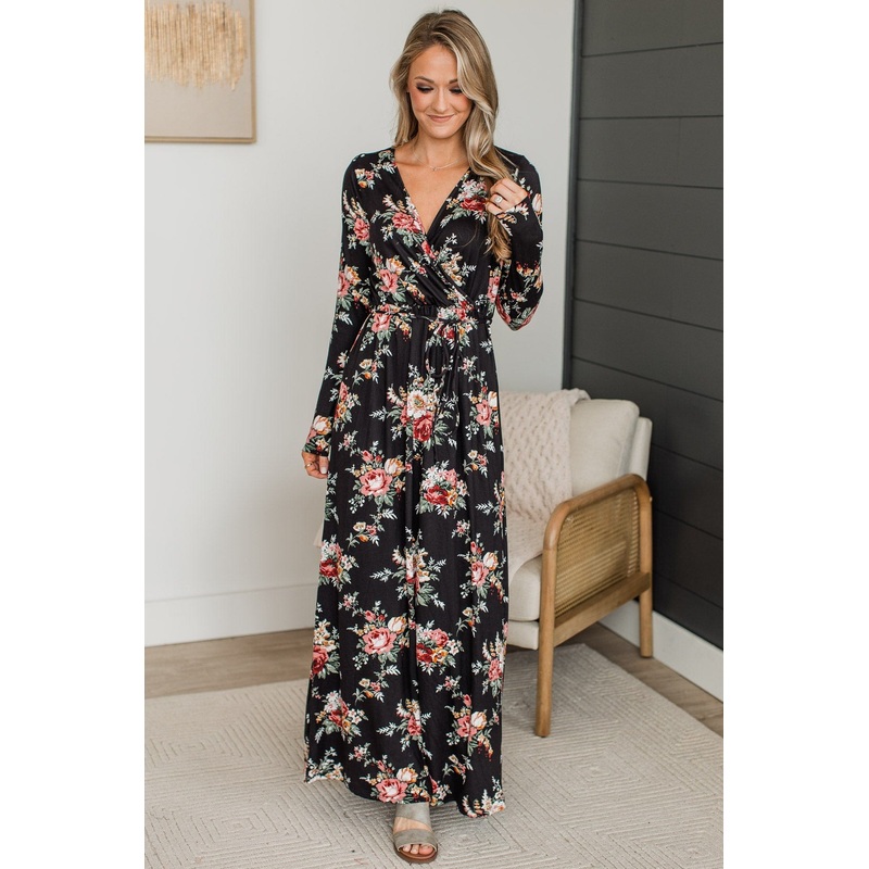 Big Crush Floral Maxi Dress- Black