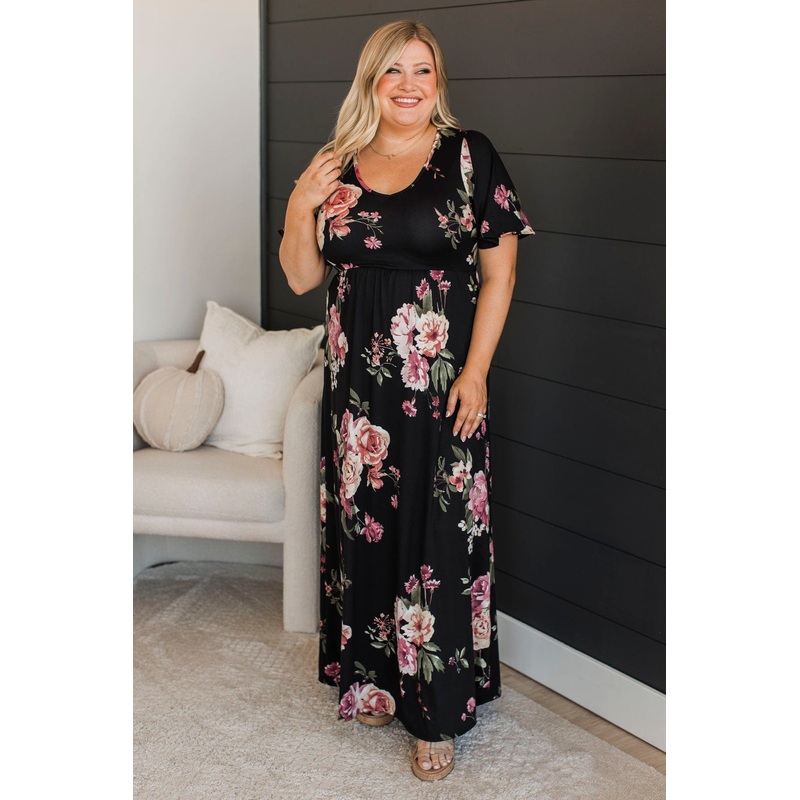 Major Moment Floral Maxi Dress- Black